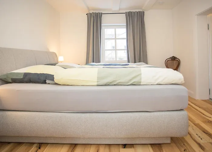 Denkmal Haus Hugo * Medebach